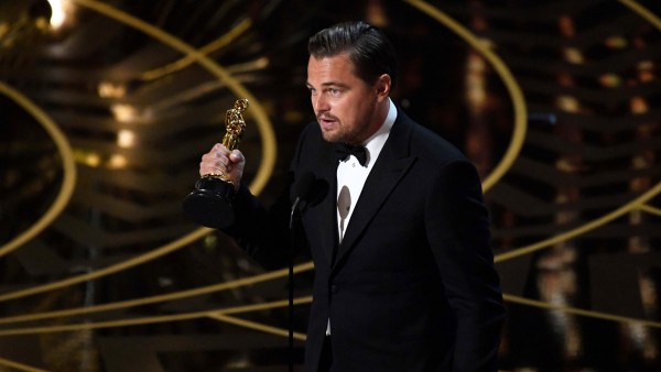Когда Лео дали Оскар / Leonardo DiCaprio 2016 Oscar Winner