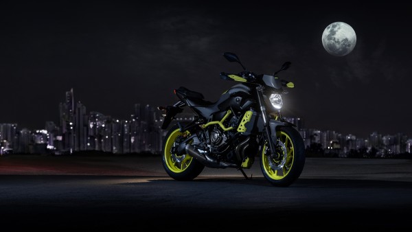 2017 Yamaha MT-07 мотоцикл в разрешении 3840x2160 обои 4k