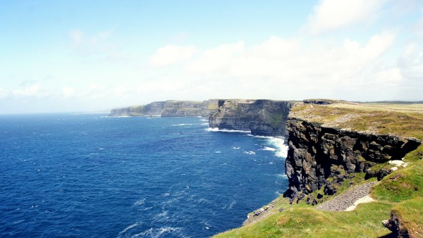 Утёсы Мохер клиф в Ирландии на берегу Атлантического океана картинки