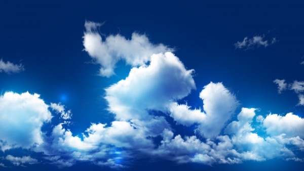 Голубое небо и облака заставки на рабочий стол