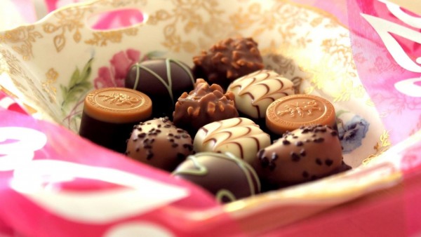 Шоколадные конфеты обои hd