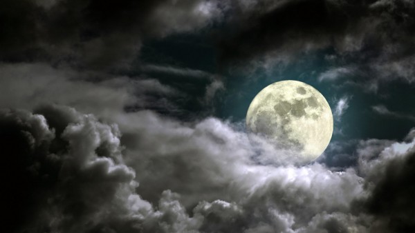 Луна на небе заставки на рабочий стол hd