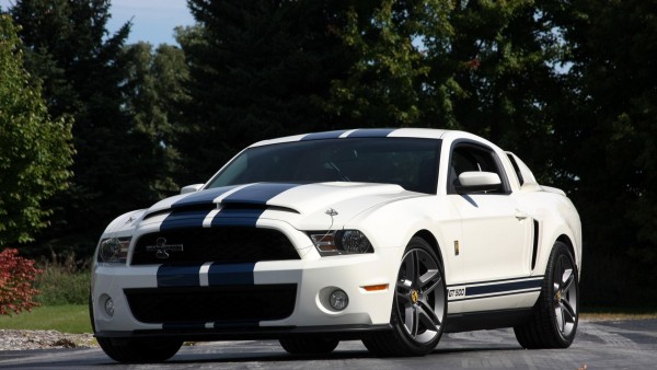 HD 2010 Shelby Mustang GT 500