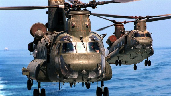 Boeing CH-47 Chinook военно-транспортный вертолёт