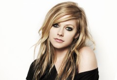 Аврил Лавин (Avril Lavigne) обои певицы на белом фоне HD