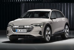 Электрический внедорожник Audi E Tron 2019 4K обои