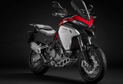 2019 Ducati Multistrada 1260 Enduro обои 4K