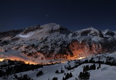 3d горы покрытые снегом в темную ночь обои