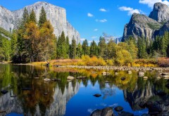 Йосемитский национальный парк, озеро, скалы, горы, осен…