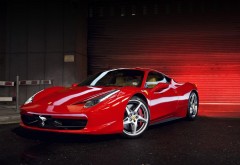 Ferrari 458 Italia обои hd бесплатно