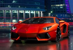 Фото красной Lamborghini спортивный автомобиль высокого ка�…